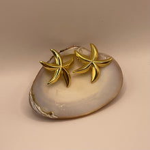 Cargar imagen en el visor de la galería, Aretes Estrellas
